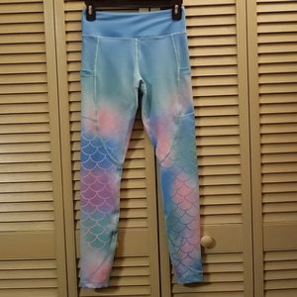 Curves and Combatboots mermaid leggings - Picture 3 of 3